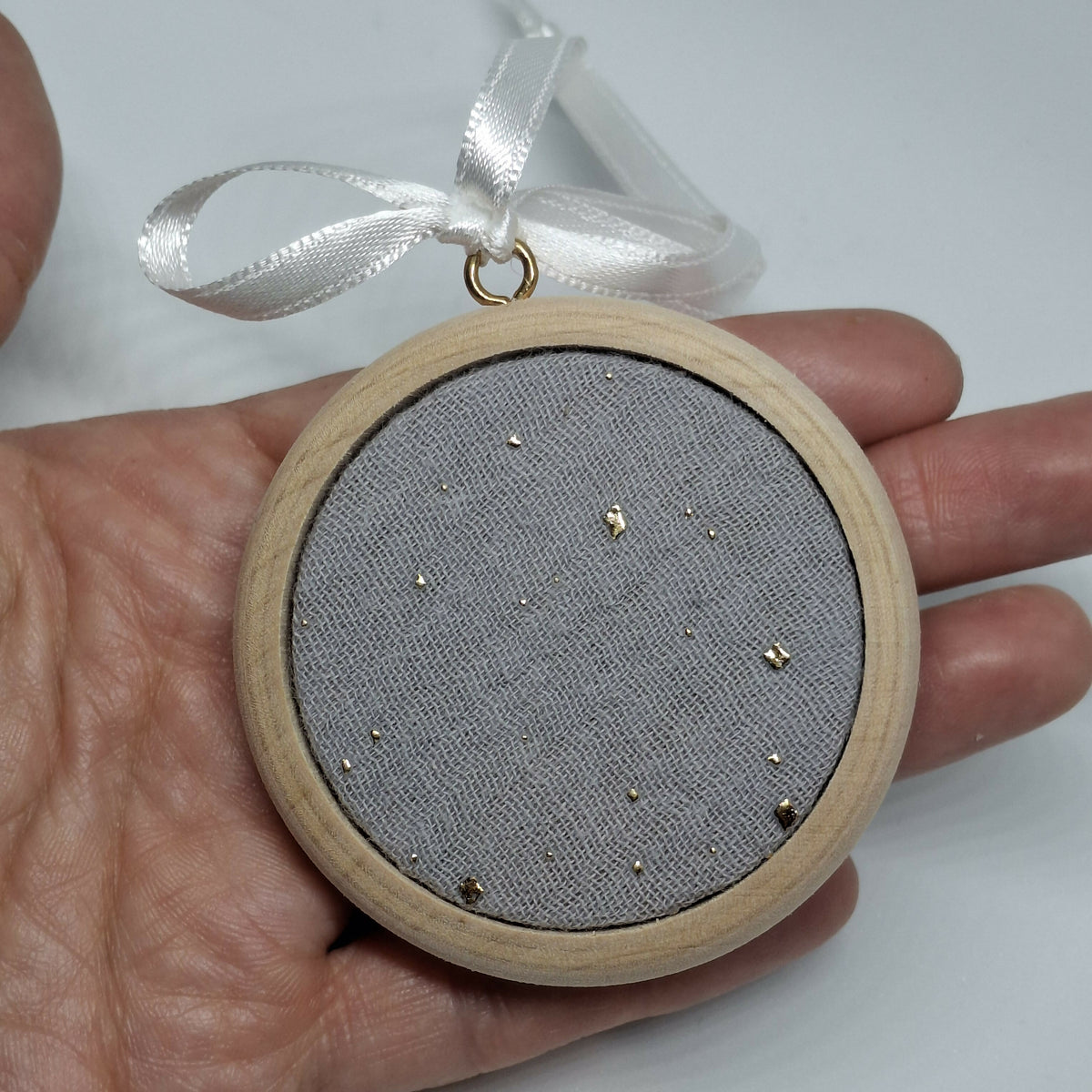 Vogel met bloem en hart, decoratie voor in huis van Travelling Goods – foto 3