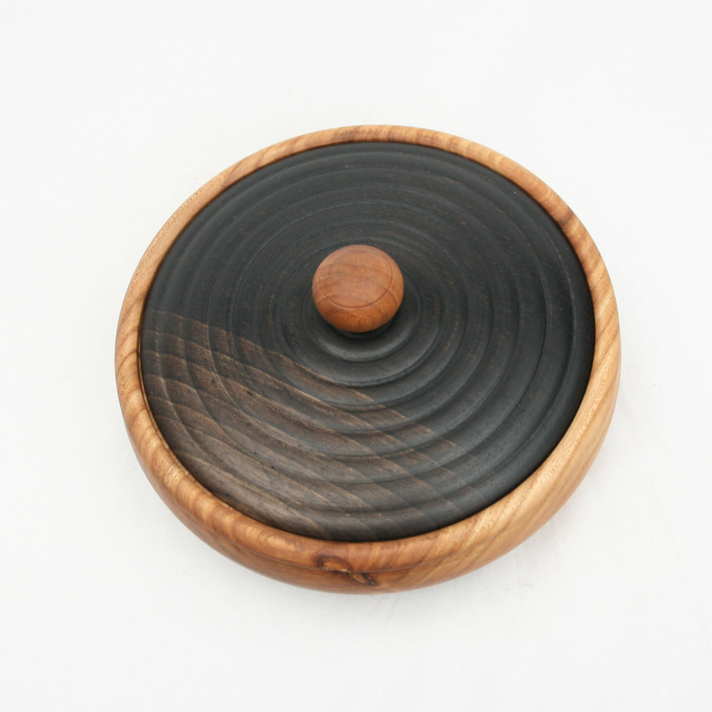 Bowl with lid