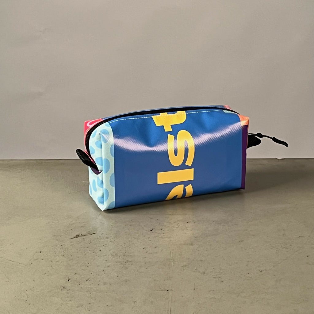 Etui | Gemaakt van een oude festivalbanner