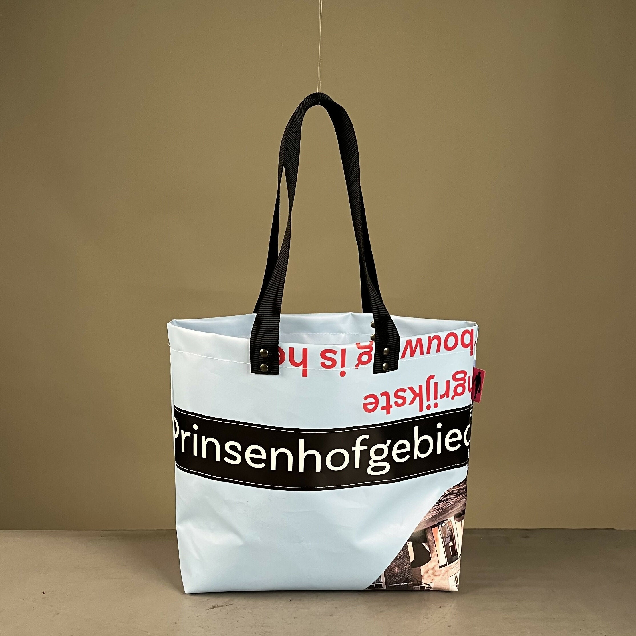 Shopper medium | Gemaakt van een oud museumbanner