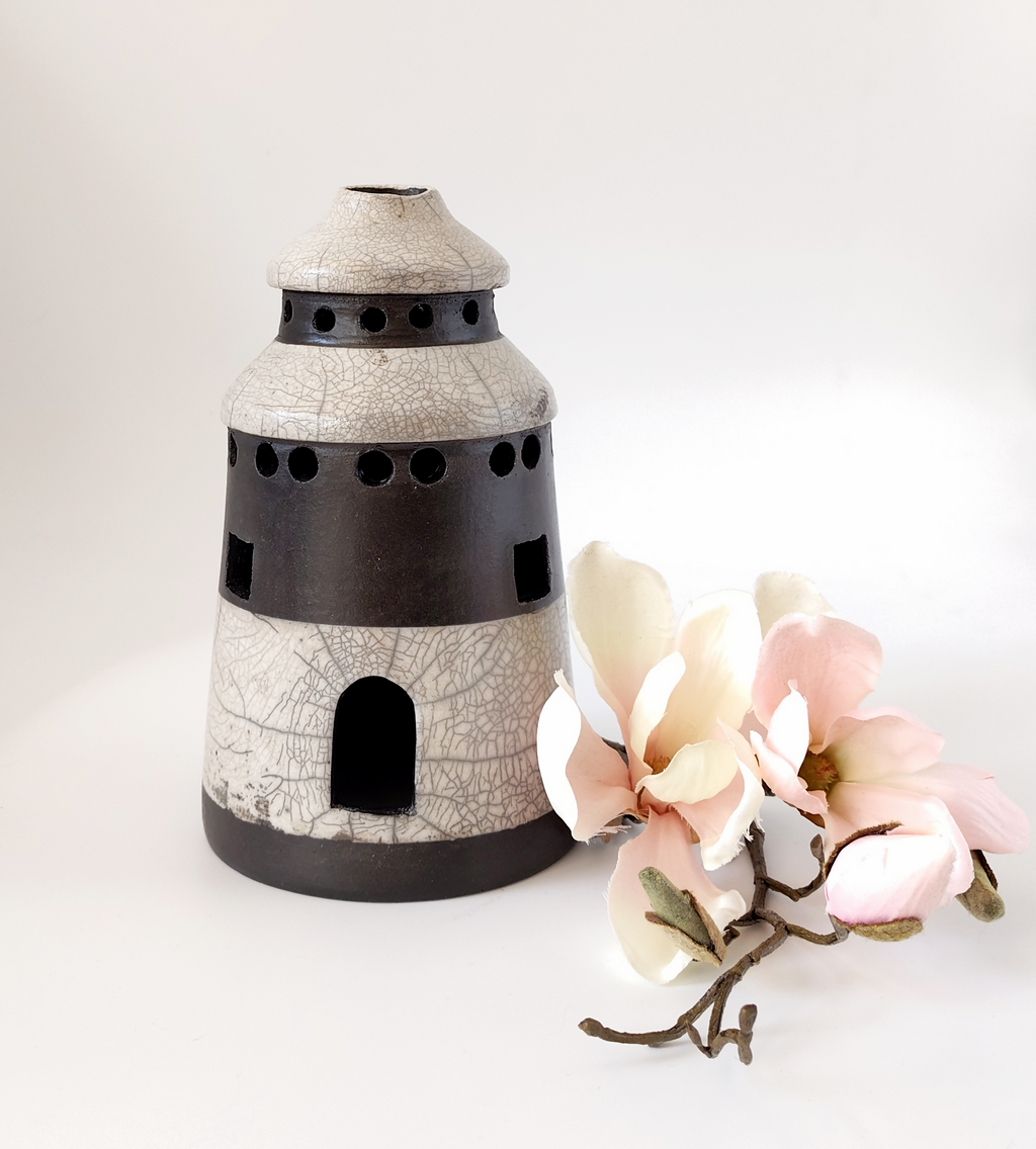 Raku-vuurtoren, lantaarn van Sabrina keramiek – foto 2
