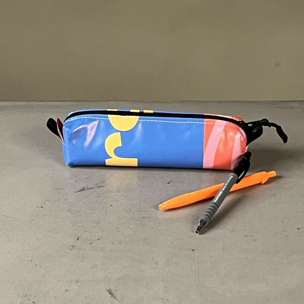 Etui | Gemaakt van een oude festivalbanner