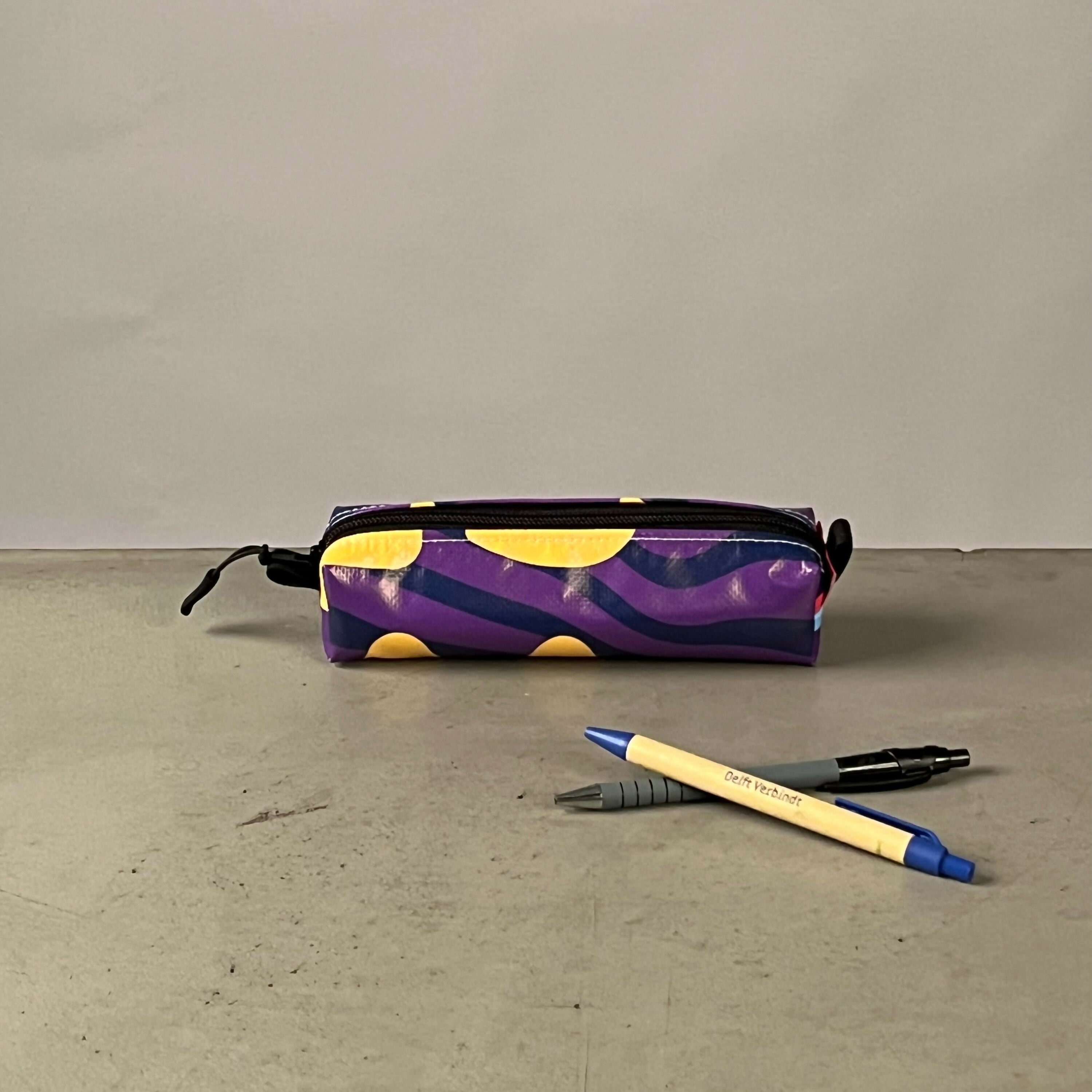 Etui | Gemaakt van een oude festivalbanner
