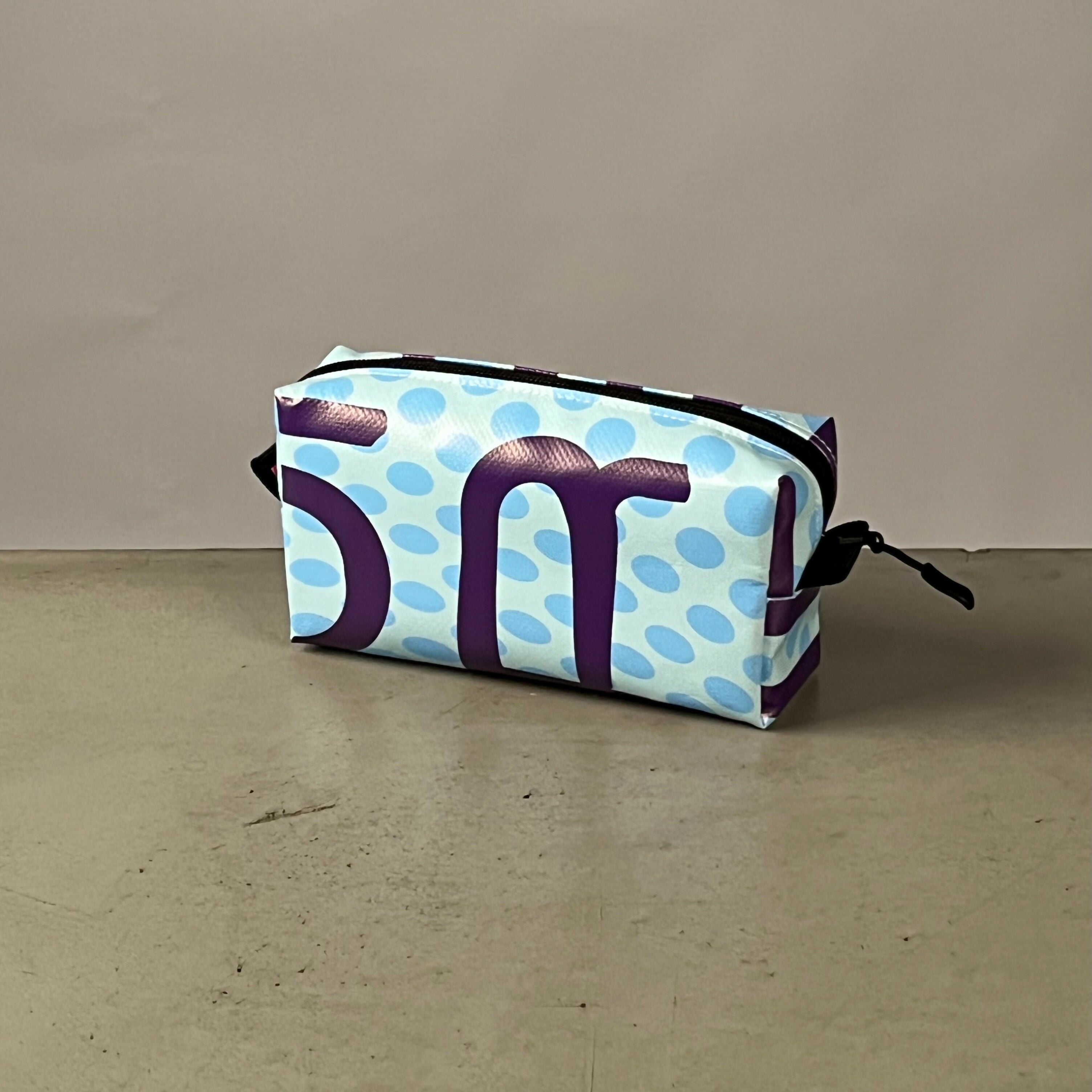 Etui | Gemaakt van een oude festivalbanner