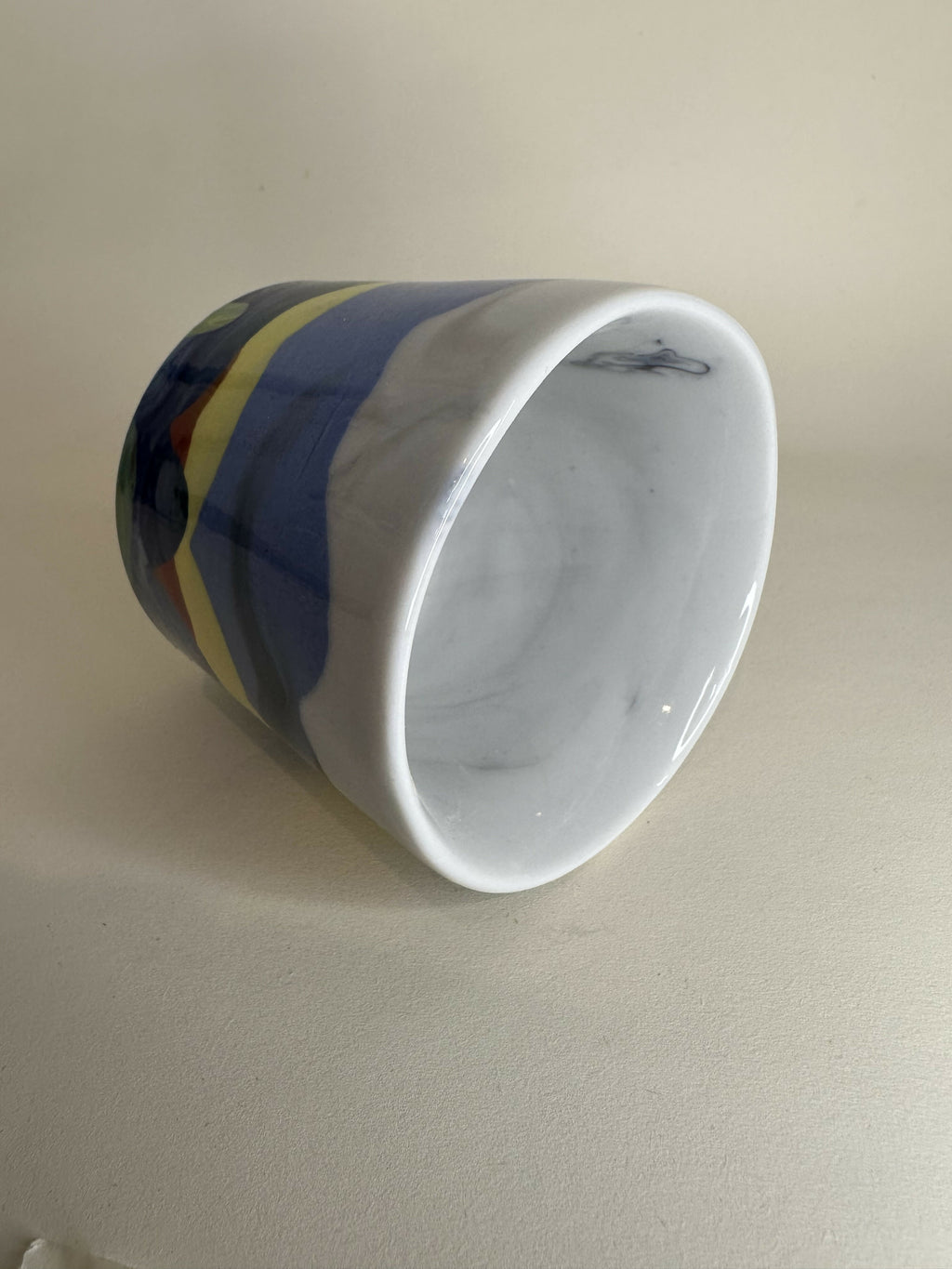 Porcelain Tides mok 9
