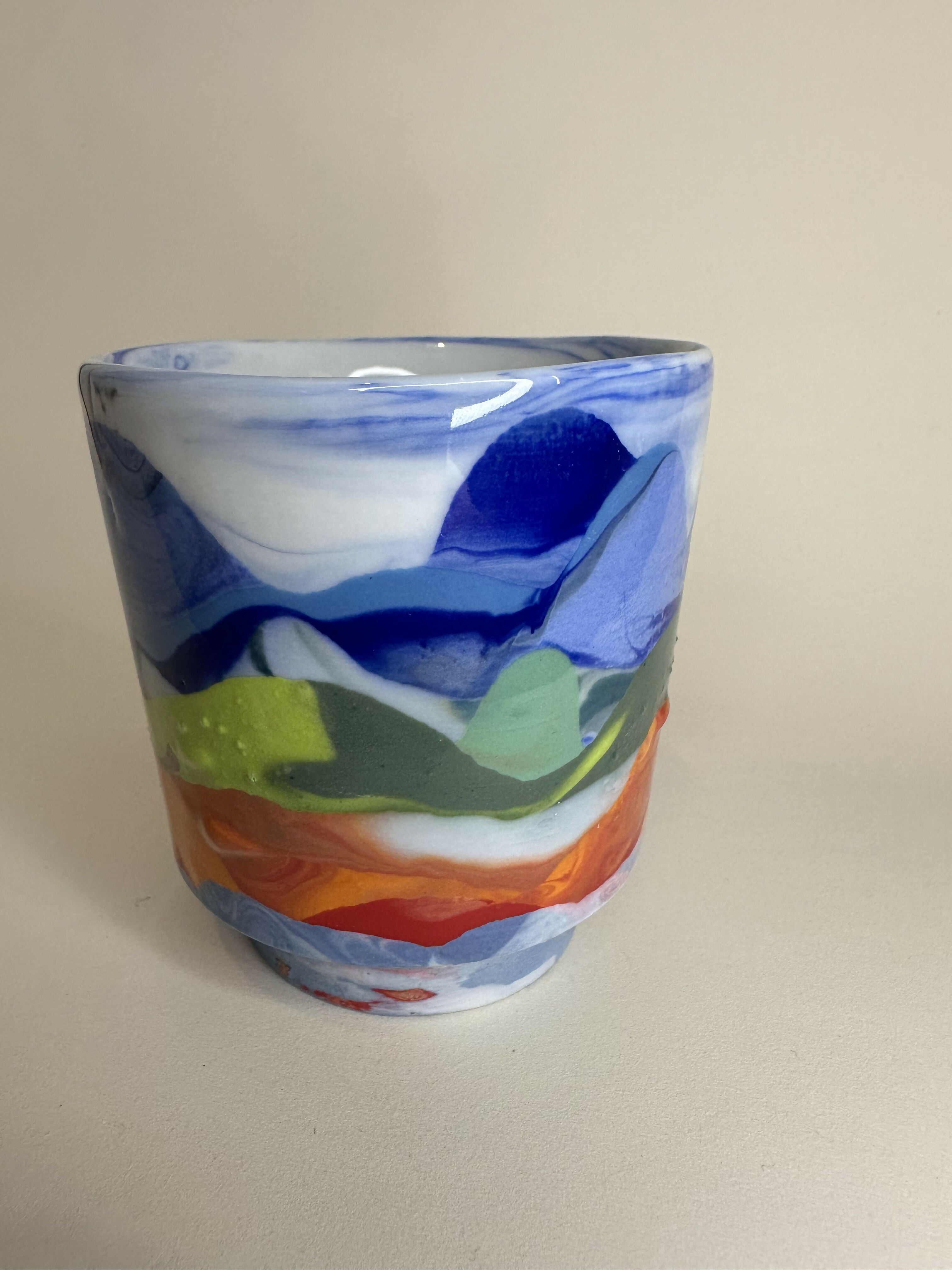 Porcelain Tides mok 8