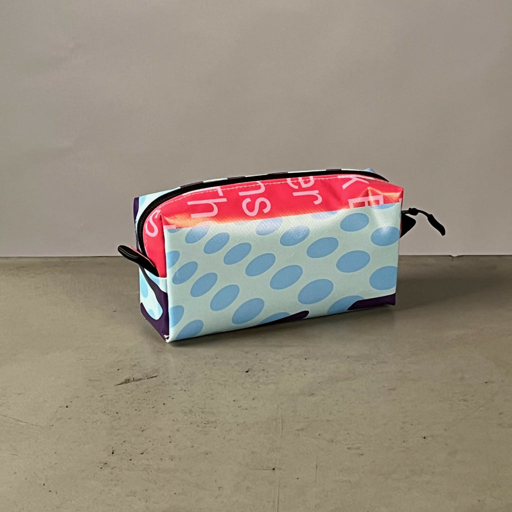 Etui | Gemaakt van een oude festivalbanner