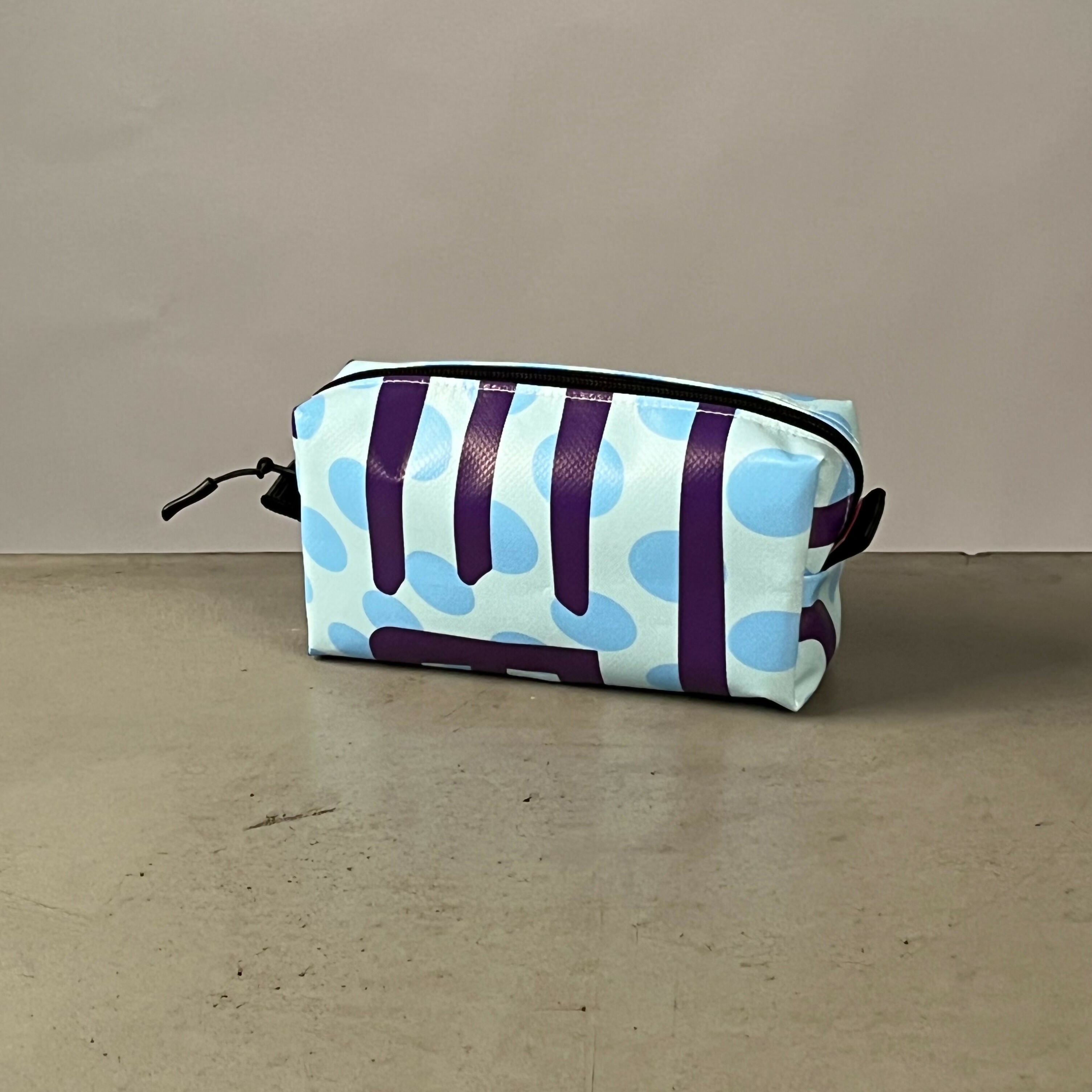 Etui | Gemaakt van een oude festivalbanner