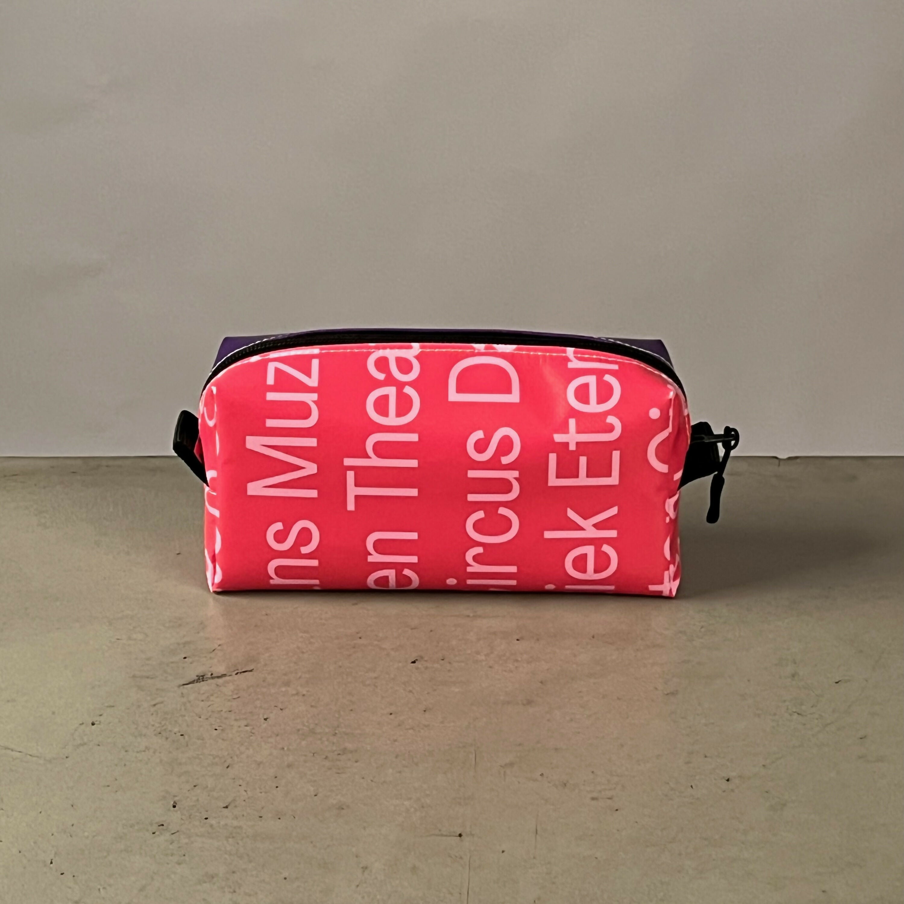 Etui | Gemaakt van een oude festivalbanner