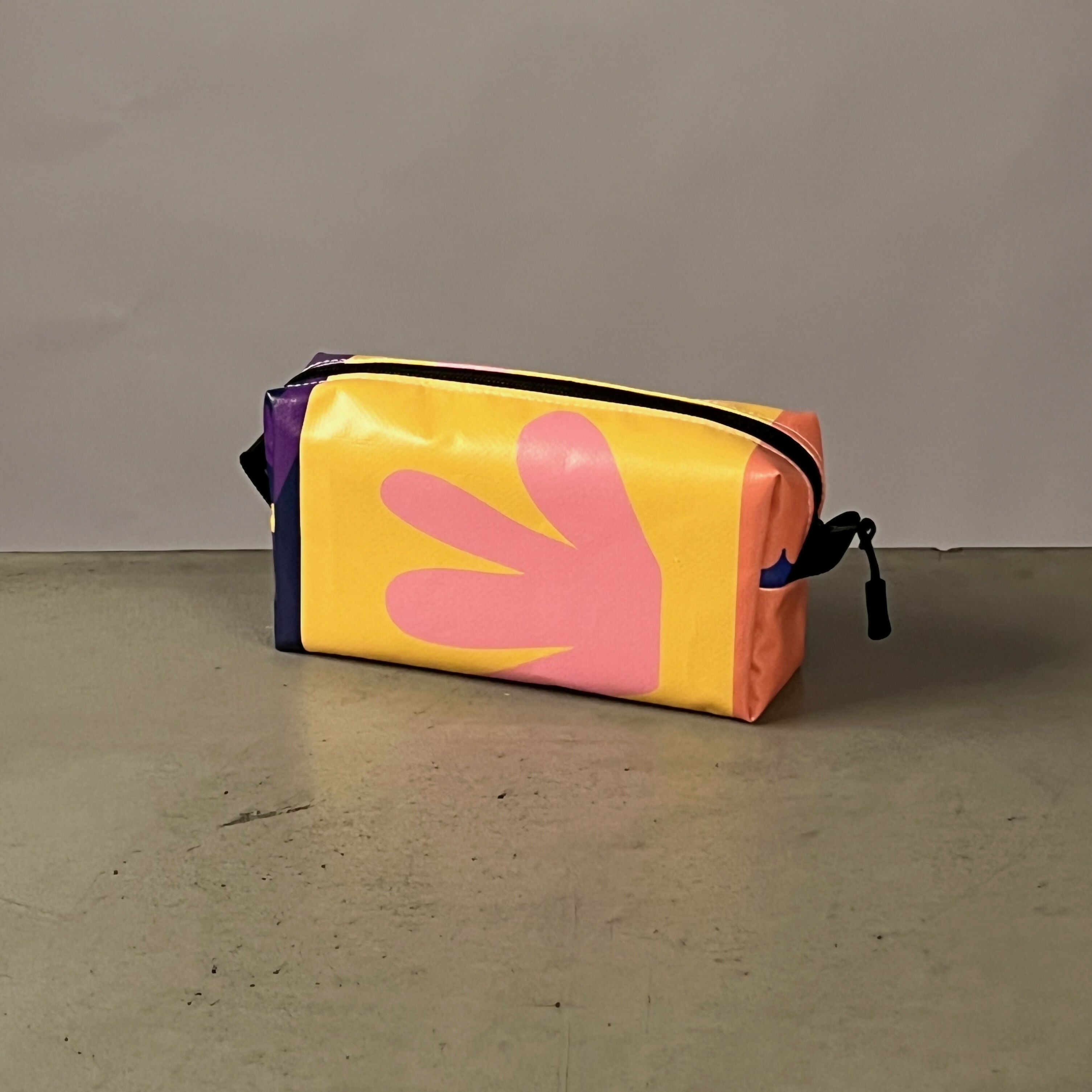 Etui | Gemaakt van een oude festivalbanner