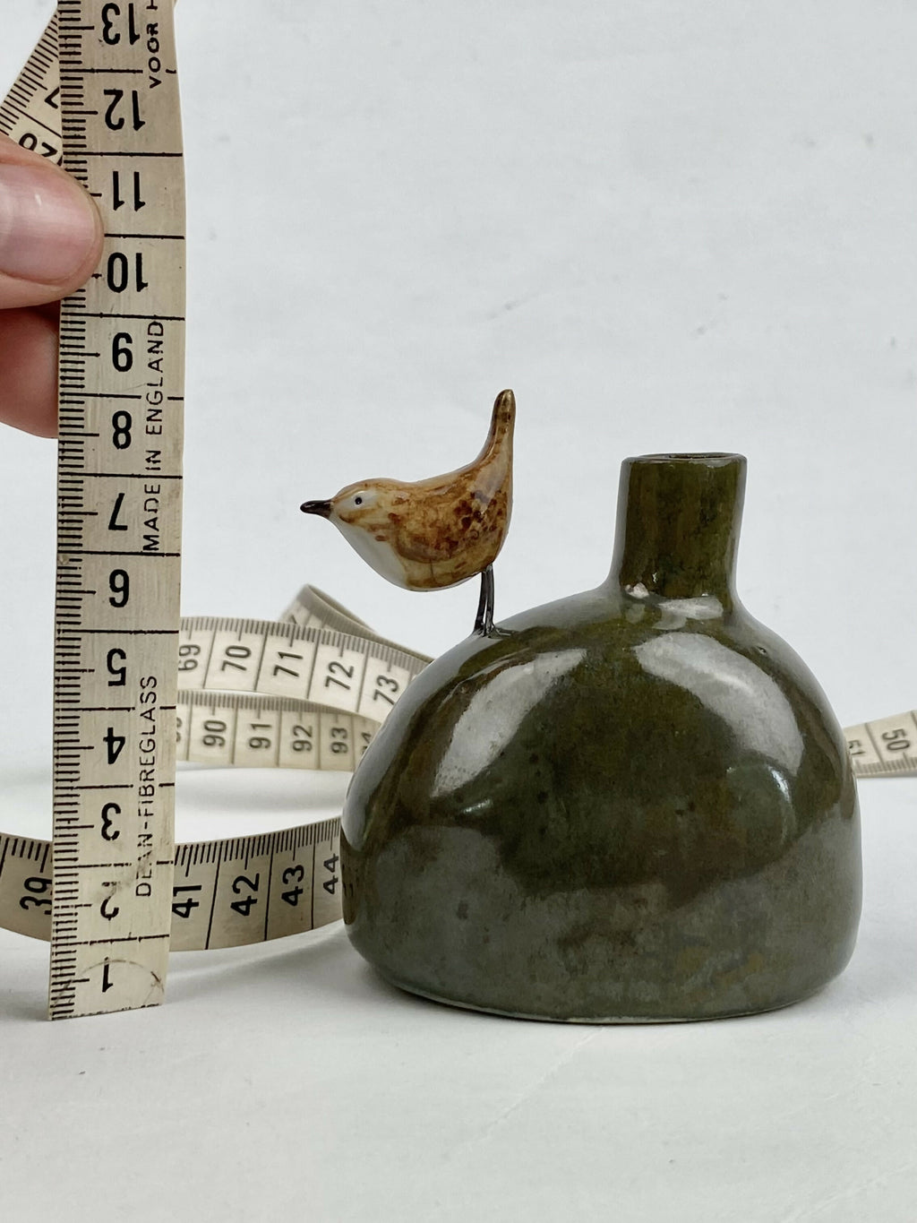 Lies the wren