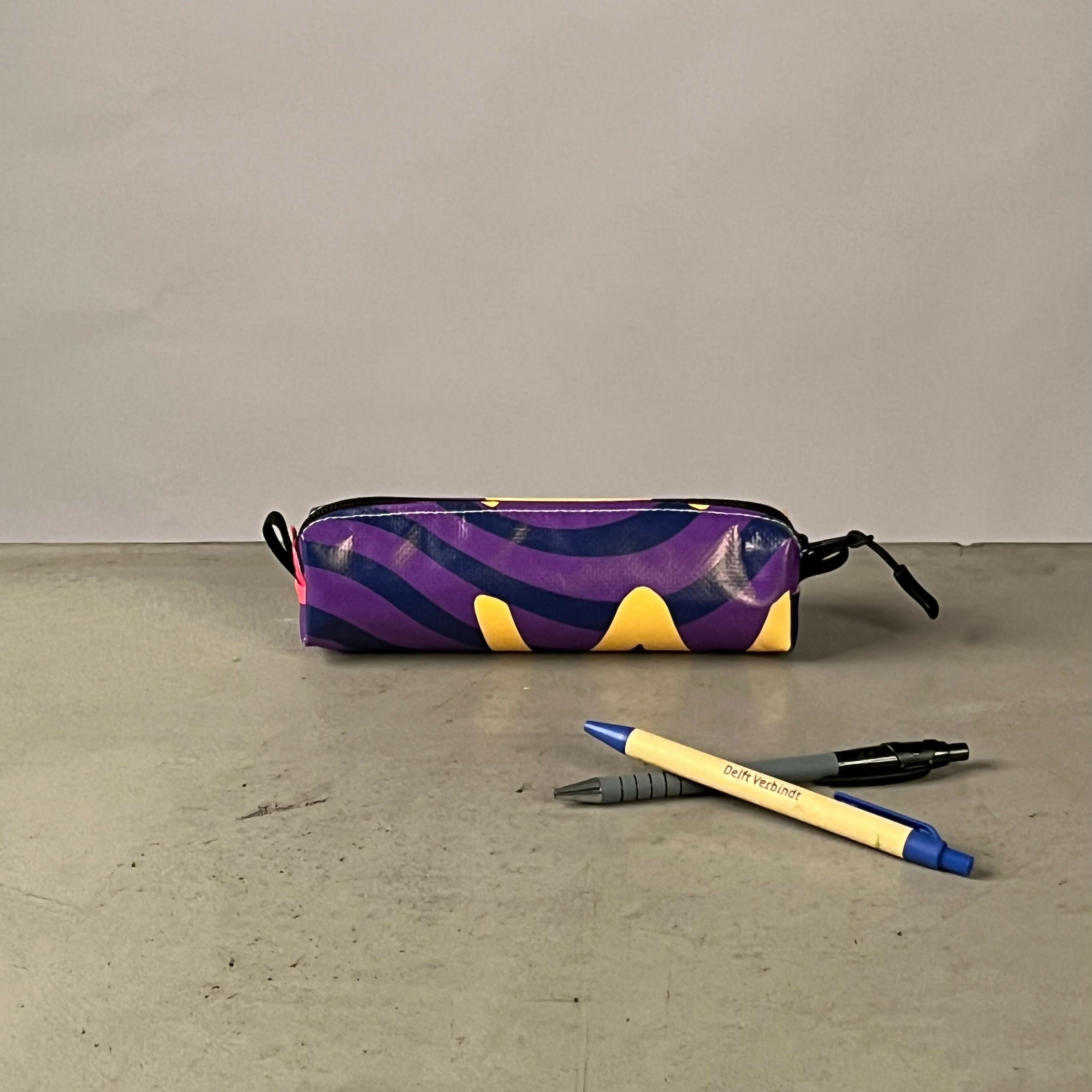 Etui | Gemaakt van een oude festivalbanner