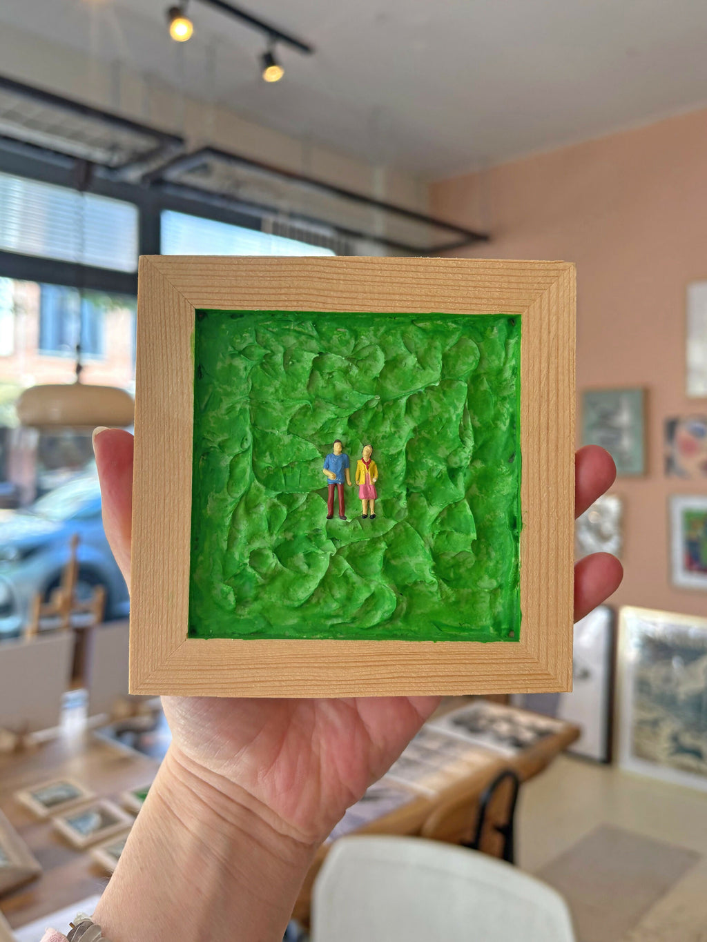 Mini works, Naast elkaar