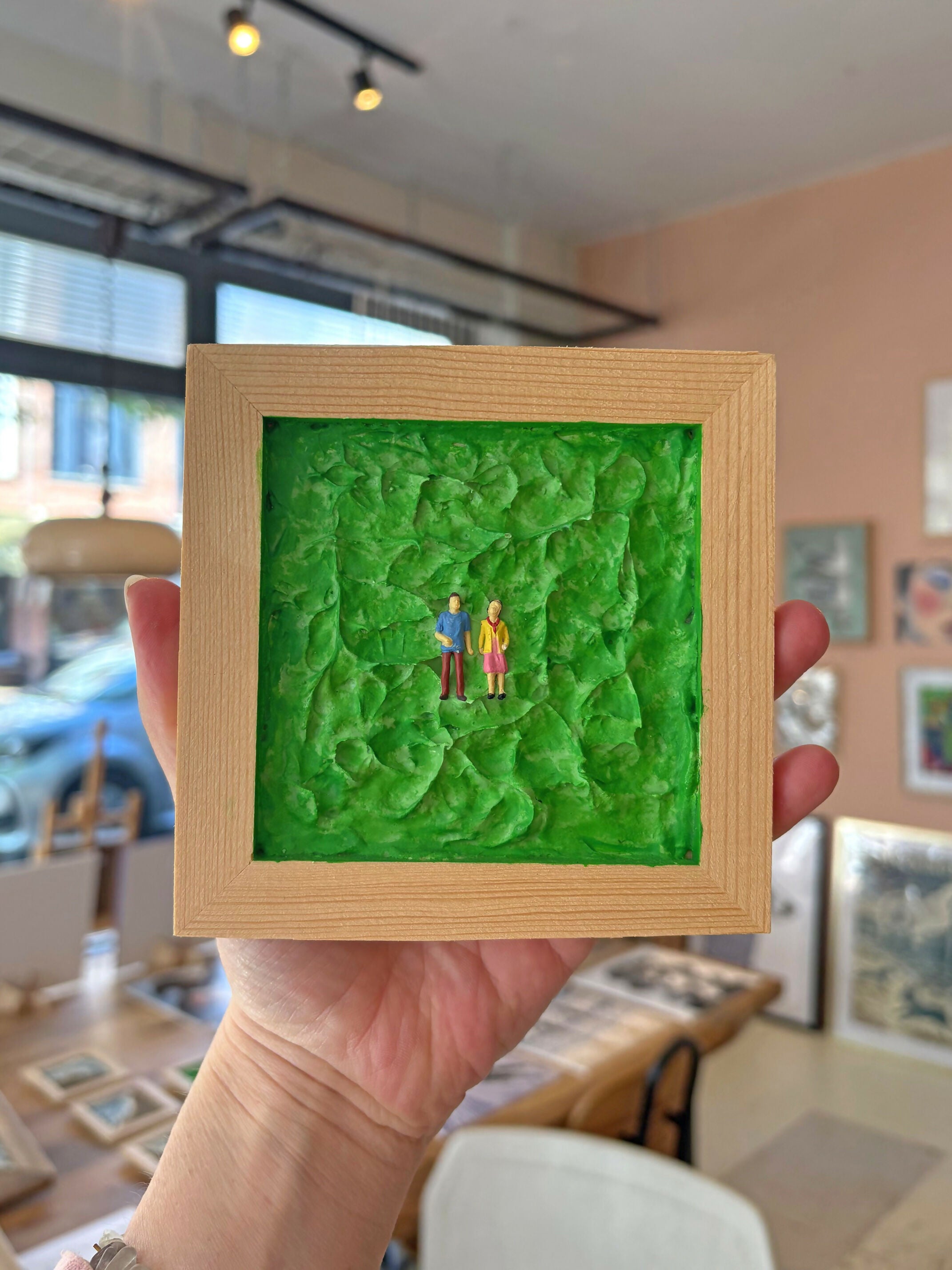 Mini works, Naast elkaar