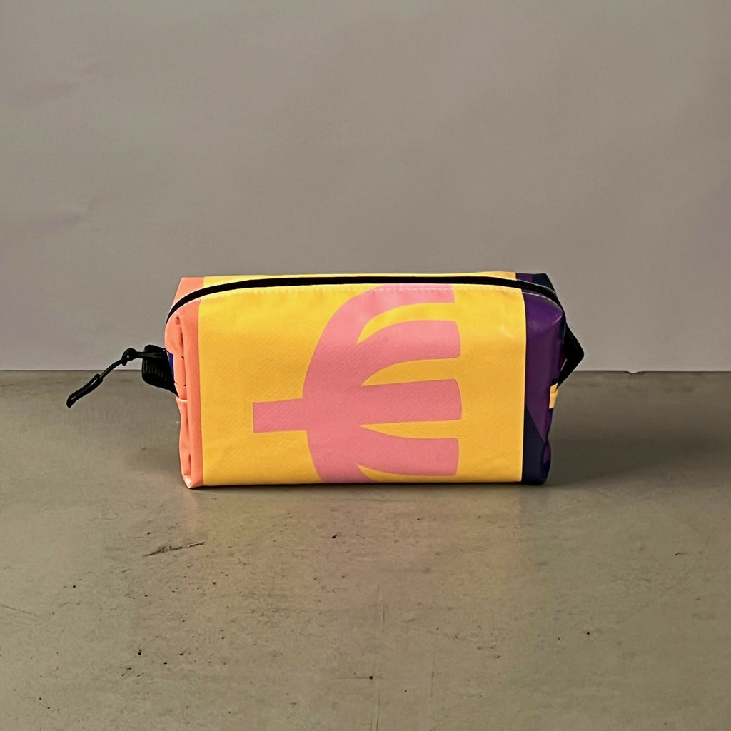 Etui | Gemaakt van een oude festivalbanner