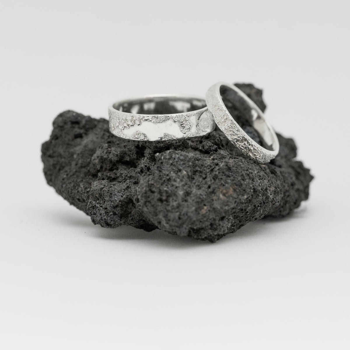 Silver landscape ring
