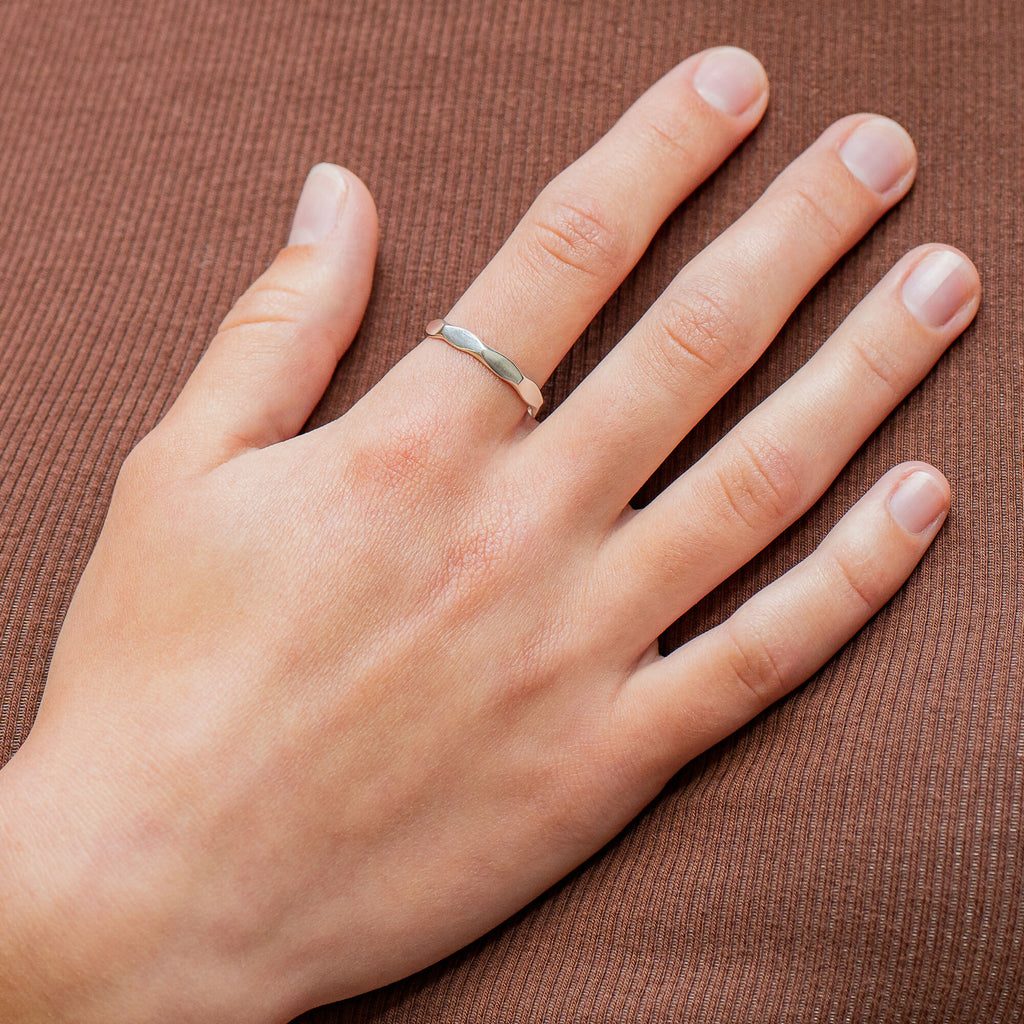Diamond shape ring